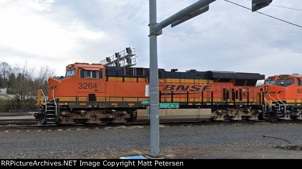 BNSF 3264